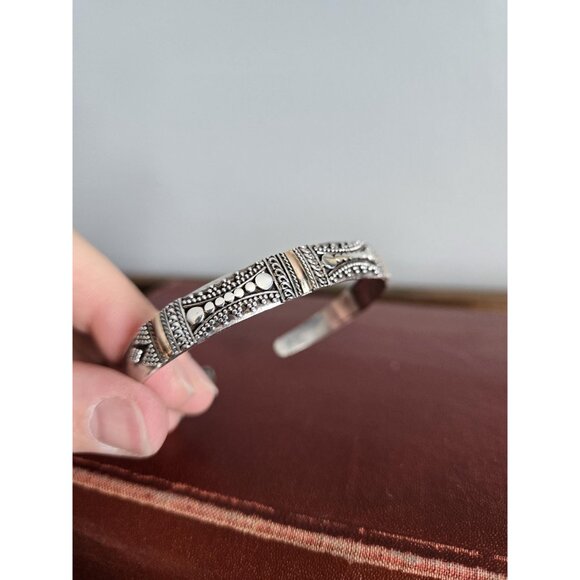 Bali Sterling Silver Cuff Bracelet Stunning 925 Silver Bangle Gold Tone Accents - Picture 4 of 8